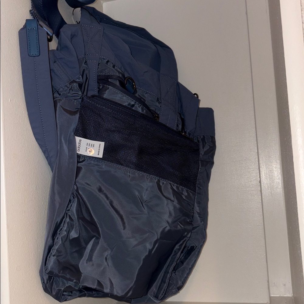 NWT Ododos 19L Travel Tote - Picture 5 of 8